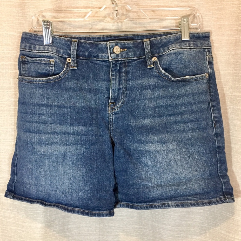Lucky Brand The Roll Up Denim Shorts size 8/29